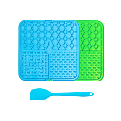 Slow Feeding Lick Mat with Spatula